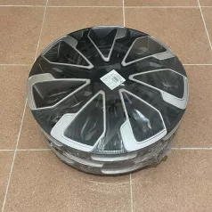  Estoril Silver Black 16" ezüst-fekete dísztárcsa szett – 4 db