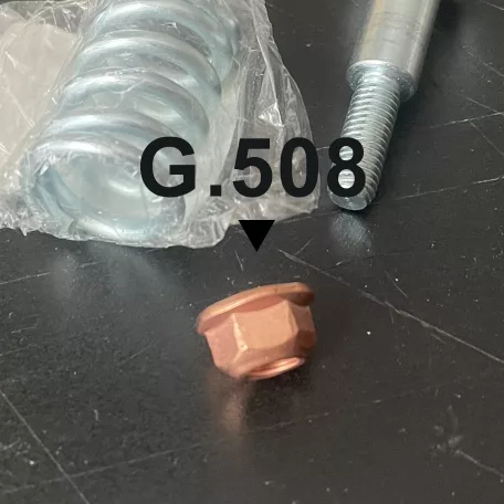 Kipufogó Csavar M10 Cu DIN 6923 – (258-040 / A.508)