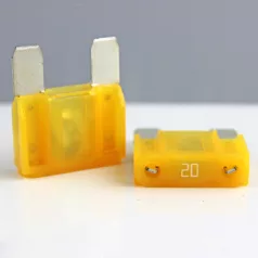 SBAutoparts autó biztosíték, mini, 20A (1db)