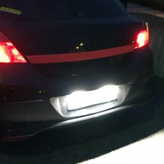 Rendszámtábla tartók