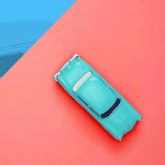 Játékautók és modellek